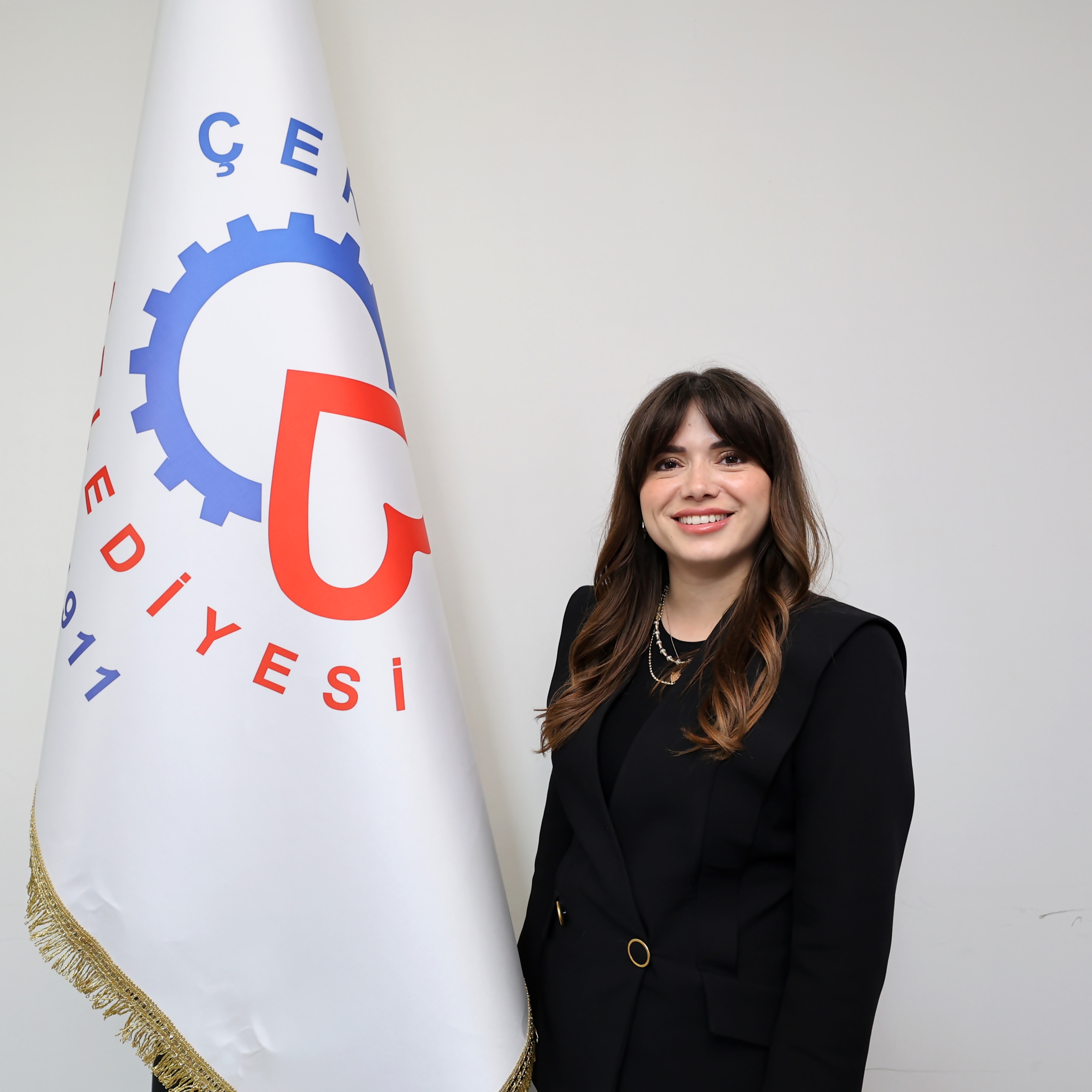 İrem AVCILAR